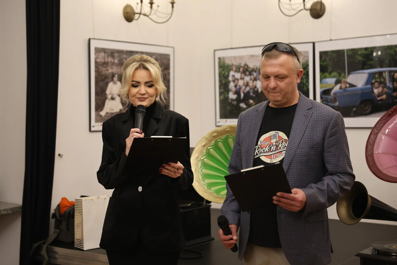 Piotrków Trybunalski w kolorze: Wystawa historycznych fotografii przyciągnęła tłumy