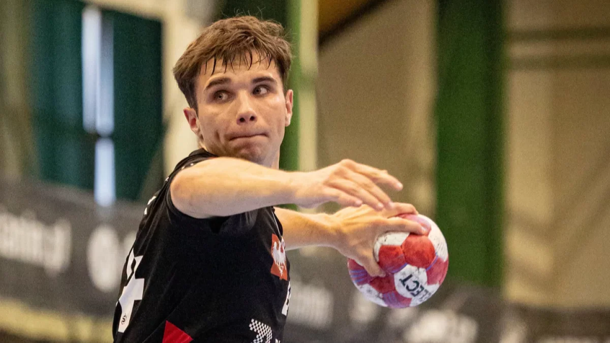Piotrkowianin przegrał z Ostrovią 30:34