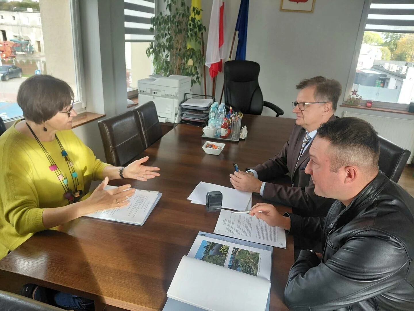 Renowacja zbiornika wodnego w Babach – Gmina Moszczenica otrzymała 153 tys. zł dofinansowania
